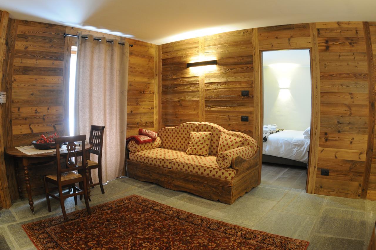 Hotel L'Abri Des Amis Courmayeur Exteriér fotografie