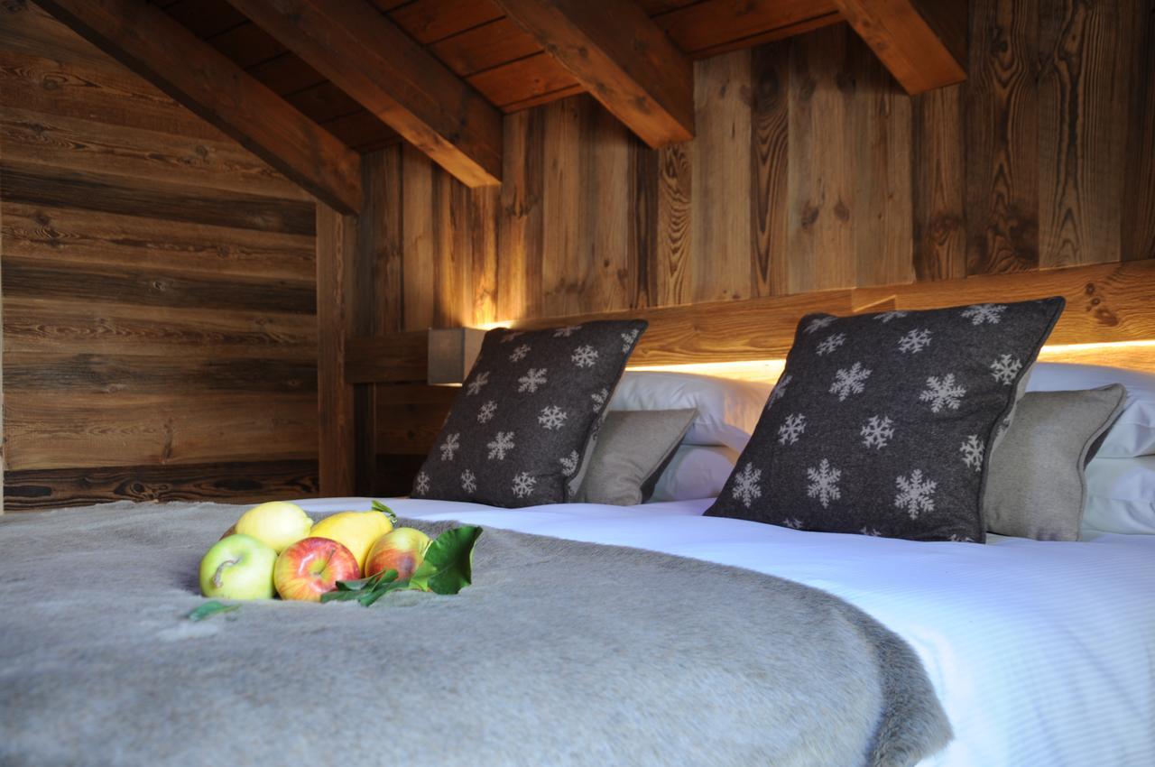 Hotel L'Abri Des Amis Courmayeur Exteriér fotografie